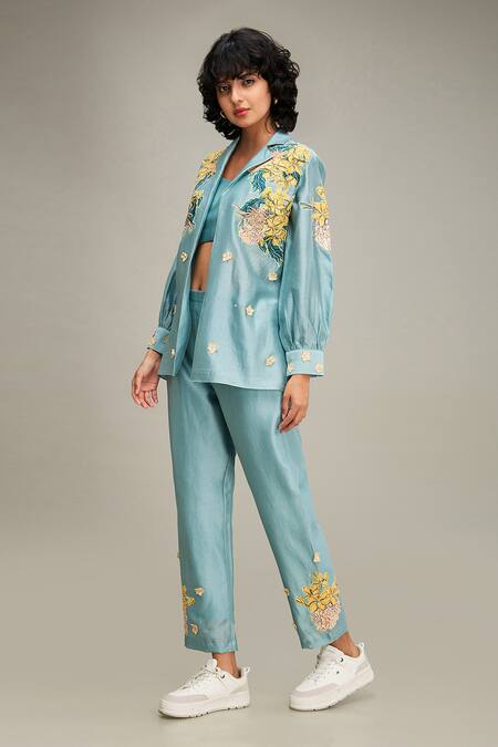 Soup By Sougat Paul Blue Chanderi Embroidery Collared, V-neck Zinnia Applique Jacket Pant Set at Aza Fashions Soup By Sougat Paul_Blue Chanderi Embroidery Collared, V-neck Zinnia Applique Jacket Pant Set _at_Aza_Fashions