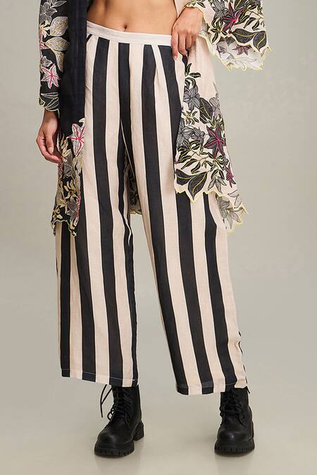 Soup By Sougat Paul Black Linen Embroidery V-neck, Collared Ahyana Hand Jacket Pant Set Online at Aza Fashions Soup By Sougat Paul_Black Linen Embroidery V-neck, Collared Ahyana Hand Jacket Pant Set _Online_at_Aza_Fashions