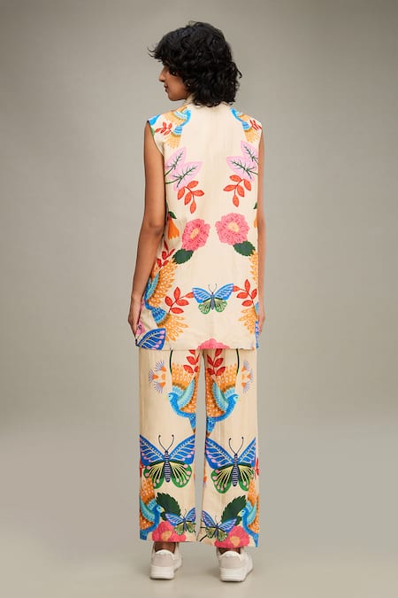 Shop_Soup By Sougat Paul_Beige Linen Embroidery Collared Avain Hand Top And Pant Set _at_Aza_Fashions