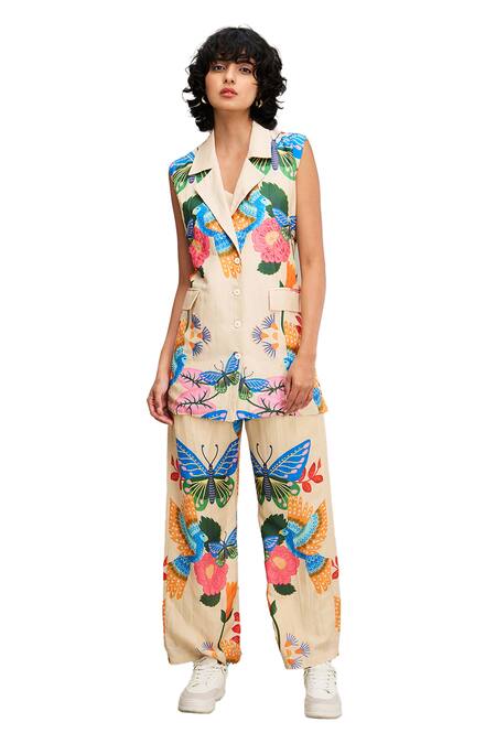 Buy_Soup By Sougat Paul_Beige Linen Embroidery Collared Avain Hand Top And Pant Set _Online_at_Aza_Fashions