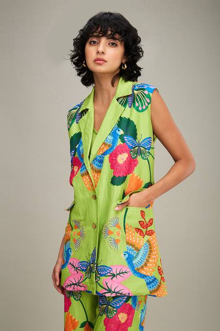 Shop Soup By Sougat Paul Green Linen Embroidery Collared Avain Top And Pant Set Shop_Soup By Sougat Paul_Green Linen Embroidery Collared Avain Top And Pant Set