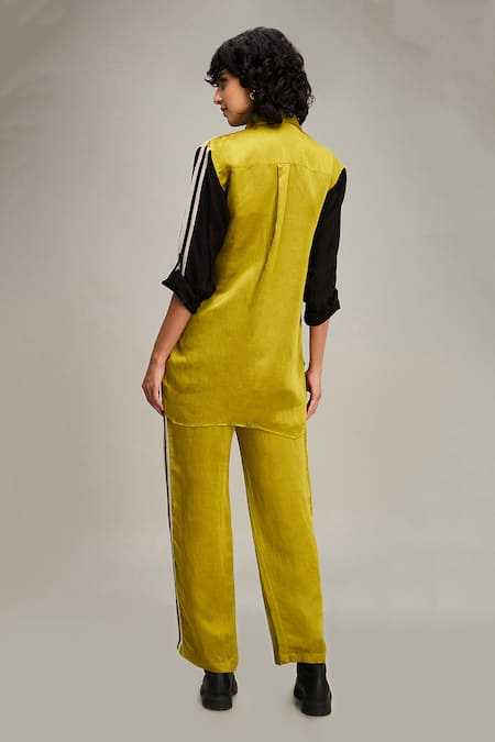 Shop_Soup By Sougat Paul_Black Handloom Cotton, Linen Applique, Zinnia Floral Shirt And Pant Set _at_Aza_Fashions