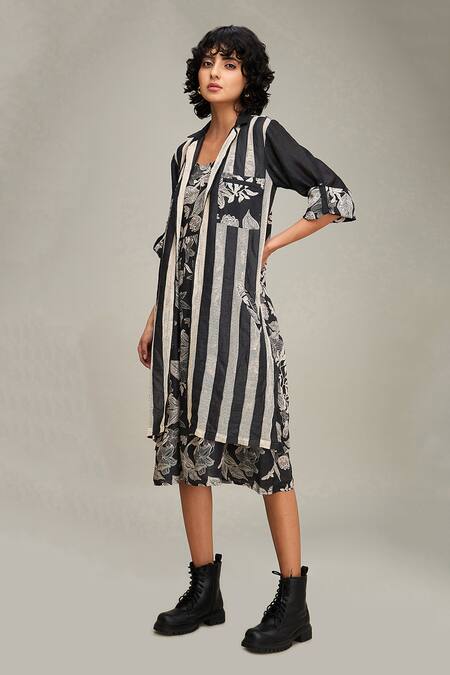 Shop Soup By Sougat Paul Black Linen Round Neck, Collared Ahyana Floral Print Dress With Jacket Online at Aza Fashions Shop_Soup By Sougat Paul_Black Linen Round Neck, Collared Ahyana Floral Print Dress With Jacket _Online_at_Aza_Fashions