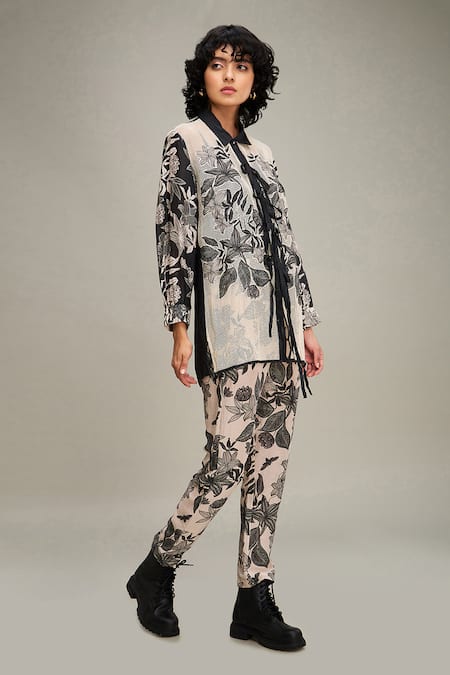 Shop Soup By Sougat Paul Off White Handloom Cotton, Linen Embroidery Ahyana Applique Shirt And Pant Set Online at Aza Fashions Shop_Soup By Sougat Paul_Off White Handloom Cotton, Linen Embroidery Ahyana Applique Shirt And Pant Set _Online_at_Aza_Fashions