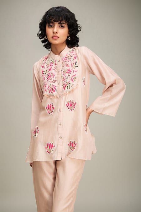 Shop Soup By Sougat Paul Beige Chanderi Embroidery, Applique Mandarin Collar Lotus Kurta And Pant Set Shop_Soup By Sougat Paul_Beige Chanderi Embroidery, Applique Mandarin Collar Lotus Kurta And Pant Set