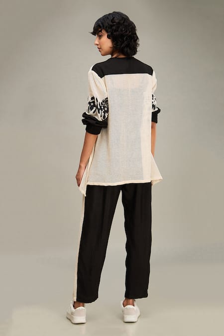 Shop Soup By Sougat Paul Off White Handloom Cotton, Chanderi Applique Zinna Embroidered Top And Pant Set at Aza Fashions Shop_Soup By Sougat Paul_Off White Handloom Cotton, Chanderi Applique Zinna Embroidered Top And Pant Set _at_Aza_Fashions