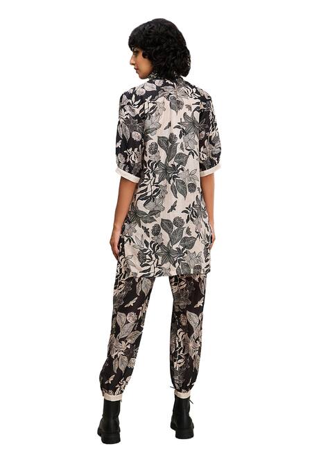 Soup By Sougat Paul Black Linen Embroidery Collared Ahyana Checkered Shirt And Pant Set at Aza Fashions Soup By Sougat Paul_Black Linen Embroidery Collared Ahyana Checkered Shirt And Pant Set _at_Aza_Fashions