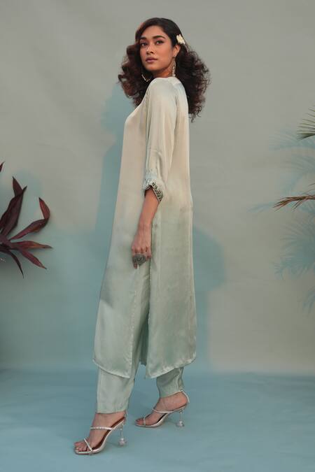 Shop_Prahnaaya_Green Satin, Organza Sequins, Embroidery V-neck Saba Embellished Kurta Pant Set 