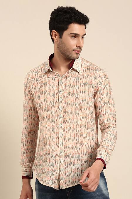 Mayank Modi - Men Beige Muslin Linear Arrow Print Shirt Online at Aza Fashions Mayank Modi - Men_Beige Muslin Linear Arrow Print Shirt _Online_at_Aza_Fashions
