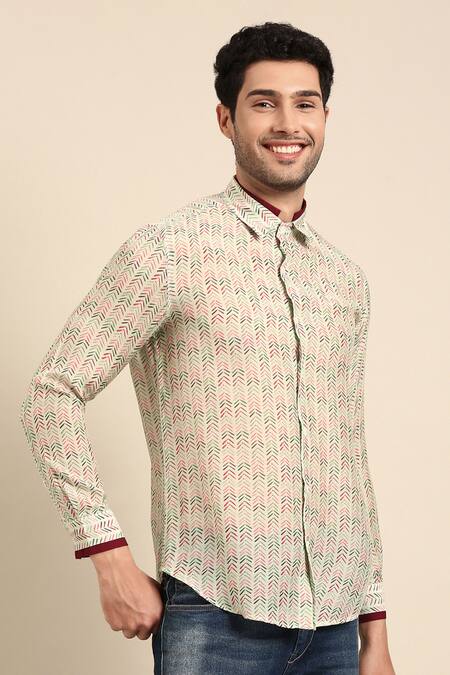 Mayank Modi - Men Blue Muslin Linear Arrow Print Layered Collar Shirt at Aza Fashions Mayank Modi - Men_Blue Muslin Linear Arrow Print Layered Collar Shirt _at_Aza_Fashions