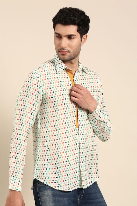 Mayank Modi - Men Blue Muslin Diya Print Front Placket Shirt at Aza Fashions Mayank Modi - Men_Blue Muslin Diya Print Front Placket Shirt _at_Aza_Fashions