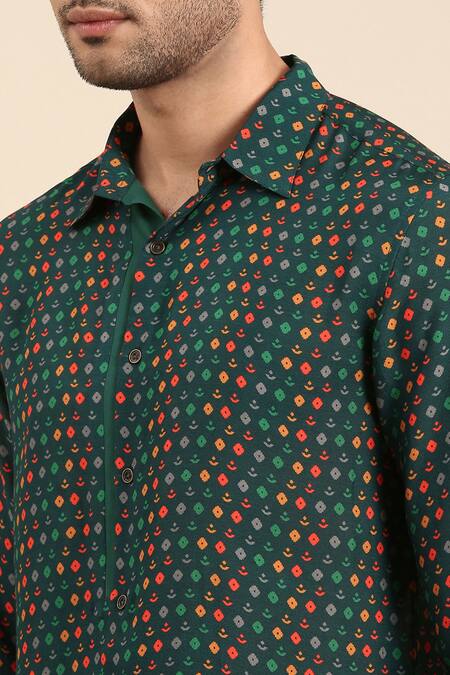 Buy_Mayank Modi - Men_Green Muslin Diya Print Collared Shirt _Online_at_Aza_Fashions