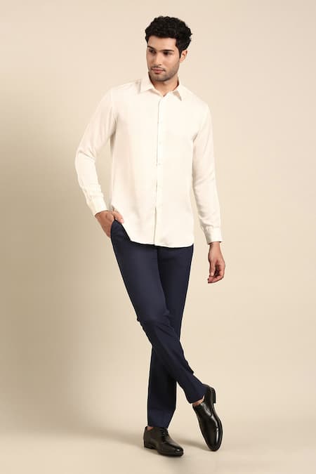 Mayank Modi - Men Solid Front Button Placket Shirt 