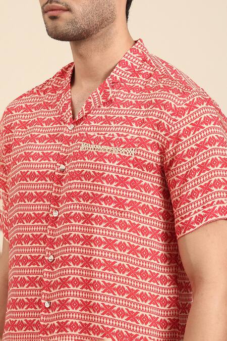 Buy_Mayank Modi - Men_Red Muslin Geometric Band Print Shirt _Online_at_Aza_Fashions