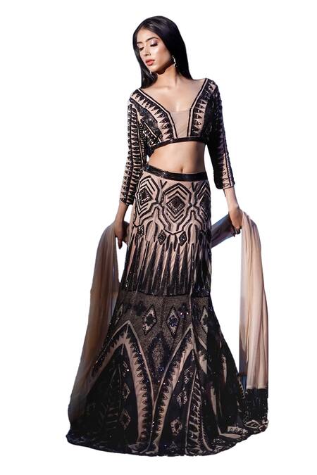 Mehul Gupta Black Net, Lycra Cut Work, Sequins Square Geometric Hand Embroidered Lehenga Set at Aza Fashions Mehul Gupta_Black Net, Lycra Cut Work, Sequins Square Geometric Hand Embroidered Lehenga Set _at_Aza_Fashions
