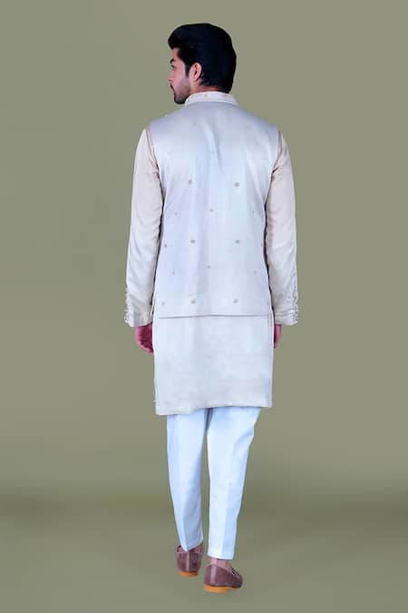 Gaurav Katta Zardozi Embroidered Bundi Kurta Set 