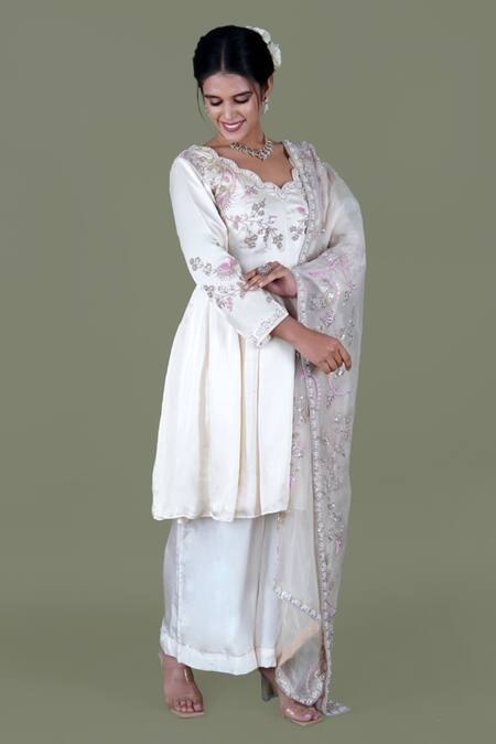 Shop_Gaurav Katta_Off White Modal, Silk Satin, Cotton, Floral Thread Short Anarkali Sharara Set _Online_at_Aza_Fashions