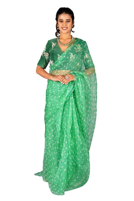 Gaurav Katta Green Organza, Cotton Embroidery V-neck Bandhani Saree With Blouse Online at Aza Fashions Gaurav Katta_Green Organza, Cotton Embroidery V-neck Bandhani Saree With Blouse _Online_at_Aza_Fashions