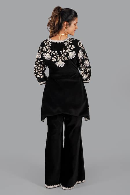 Gaurav Katta Velvet Pearl Embellished Jacket Pant Set 