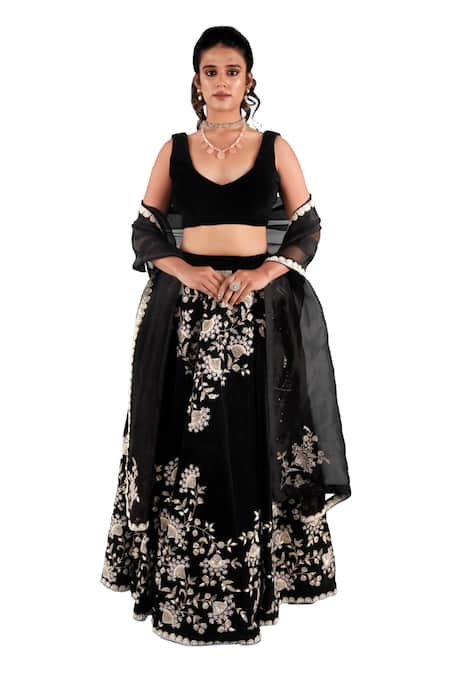 Gaurav Katta Black Velvet, Cotton Pearls, Embroidery V-neck Embellished Lehenga Set Online at Aza Fashions Gaurav Katta_Black Velvet, Cotton Pearls, Embroidery V-neck Embellished Lehenga Set _Online_at_Aza_Fashions