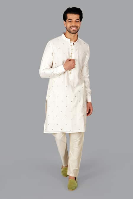 Buy_Gaurav Katta_Off White Chanderi, Cotton Gota Patti Embroidered Kurta And Aligadi Pant Set _Online_at_Aza_Fashions
