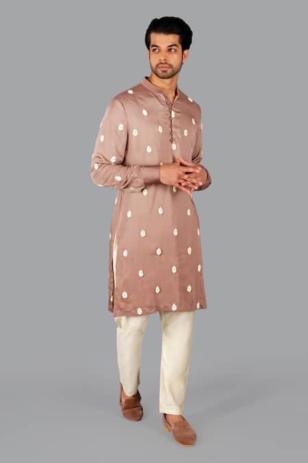 Gaurav Katta Thread Embroidered Kurta & Aligadi Pant Set 