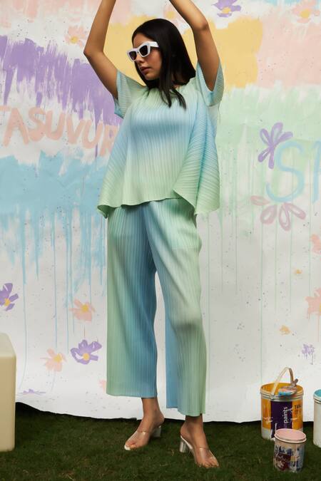 Shop_Tasuvure_Green Polyester Round Neck Shirley Sleek Pleated Ombre Top And Flared Pant Set _Online_at_Aza_Fashions