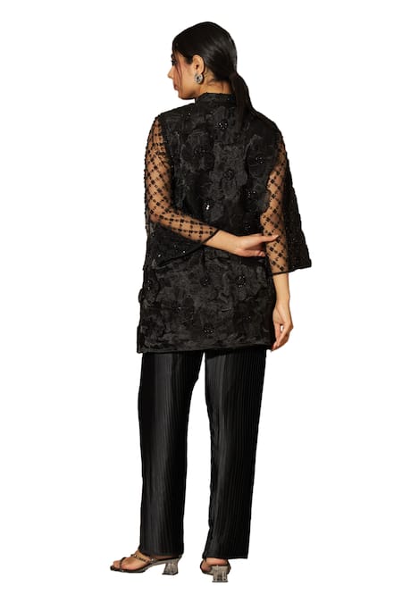 Tasuvure Indes Black Net, Polyester Embroidery Fragrant Floral Applique Tunic With Pant at Aza Fashions Tasuvure Indes_Black Net, Polyester Embroidery Fragrant Floral Applique Tunic With Pant _at_Aza_Fashions