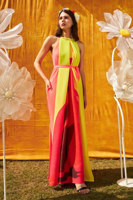 Tasuvure Yellow Pleated Polyester Colorblocked Finella Cape Maxi Dress 