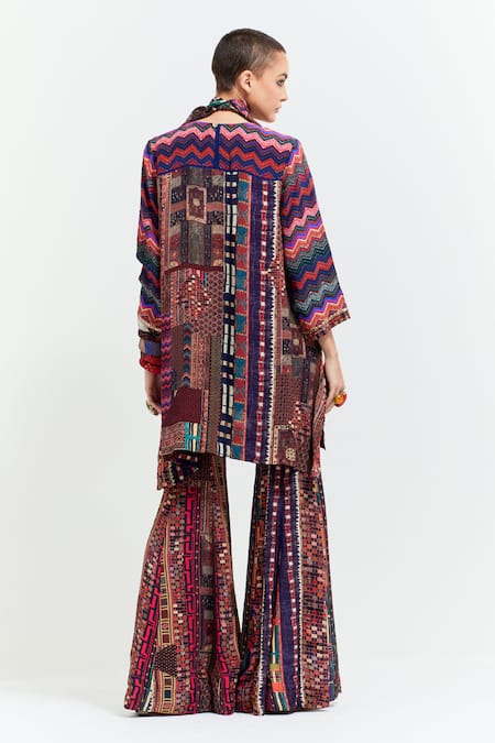 Shop Aseem Kapoor Multi Color Silk Beads, Lace Patti Bandhej Print Embellished Dupatta at Aza Fashions Shop_Aseem Kapoor_Multi Color Silk Beads, Lace Patti Bandhej Print Embellished Dupatta _at_Aza_Fashions