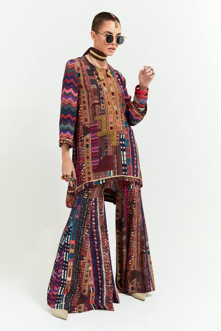 Buy Aseem Kapoor Multi Color Silk Beads, Lace Patti Bandhej Print Embellished Dupatta Online at Aza Fashions Buy_Aseem Kapoor_Multi Color Silk Beads, Lace Patti Bandhej Print Embellished Dupatta _Online_at_Aza_Fashions