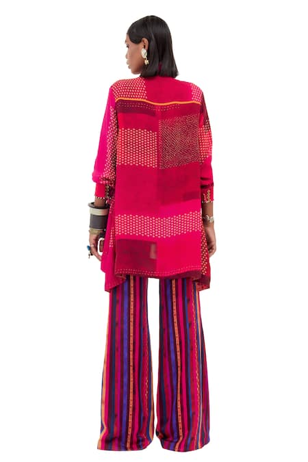 Shop Aseem Kapoor Pink Crepe Beads Collared Atri Collage Print Embellished Shirt at Aza Fashions Shop_Aseem Kapoor_Pink Crepe Beads Collared Atri Collage Print Embellished Shirt _at_Aza_Fashions