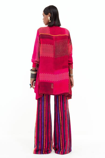 Aseem Kapoor Pink Crepe Beads Collared Atri Collage Print Embellished Shirt at Aza Fashions Aseem Kapoor_Pink Crepe Beads Collared Atri Collage Print Embellished Shirt _at_Aza_Fashions