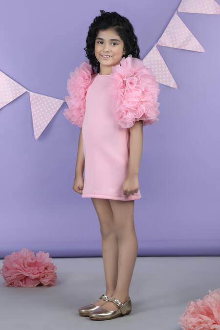 Buy_The Little Celebs_Pink Crepe Ruffled Sleeve Solid Dress 
