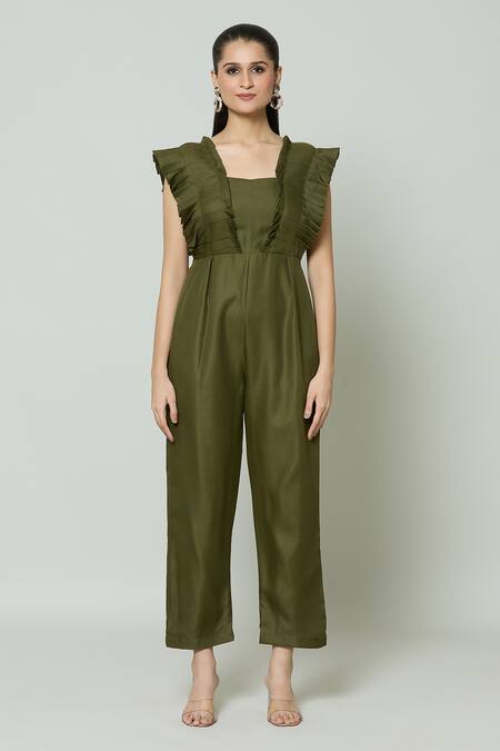 Naintara Bajaj Green Cotton Square Neck Palm Spring Pleat Detailed Jumpsuit at Aza Fashions Naintara Bajaj_Green Cotton Square Neck Palm Spring Pleat Detailed Jumpsuit _at_Aza_Fashions