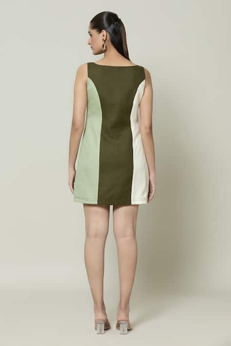 Shop_Naintara Bajaj_Green Cotton Sweetheart Neck Color Block Short Dress _at_Aza_Fashions