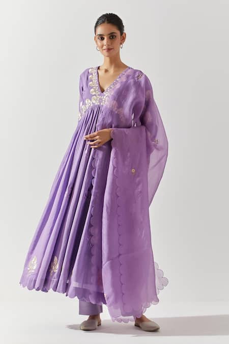 Buy Label Earthen Purple Cotton, Chiffon Embroidery V-neck Floral Yoke Anarkali Pant Set Online at Aza Fashions Buy_Label Earthen_Purple Cotton, Chiffon Embroidery V-neck Floral Yoke Anarkali Pant Set _Online_at_Aza_Fashions
