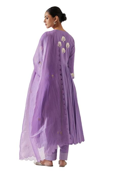 Shop Label Earthen Purple Cotton, Chiffon Embroidery V-neck Floral Yoke Anarkali Pant Set Shop_Label Earthen_Purple Cotton, Chiffon Embroidery V-neck Floral Yoke Anarkali Pant Set