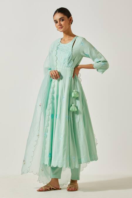 Buy_Label Earthen_Green Cotton Embroidery Round Neck Floral Butti Anarkali With Pant _Online_at_Aza_Fashions
