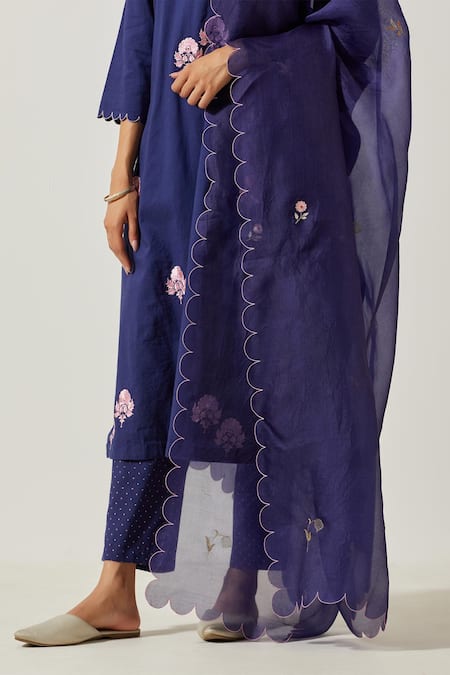 Shop Label Earthen Blue Cotton Embroidery Split V-neck Floral Bloom Kurta With Pant Online at Aza Fashions Shop_Label Earthen_Blue Cotton Embroidery Split V-neck Floral Bloom Kurta With Pant _Online_at_Aza_Fashions