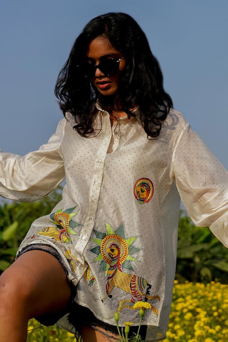 Label Earthen_Ivory Chanderi Embroidery Collared Printed And Shirt _Online_at_Aza_Fashions