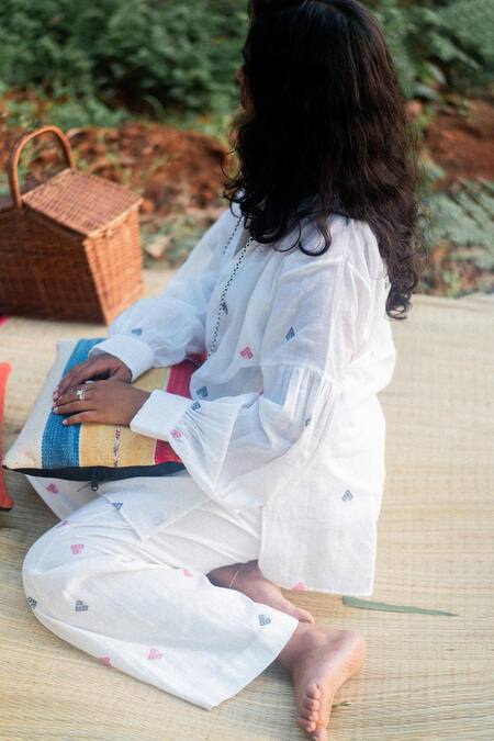 Label Earthen Ivory Jacquard Embroidery Open Neck Top And Pant Set Online at Aza Fashions Label Earthen_Ivory Jacquard Embroidery Open Neck Top And Pant Set _Online_at_Aza_Fashions