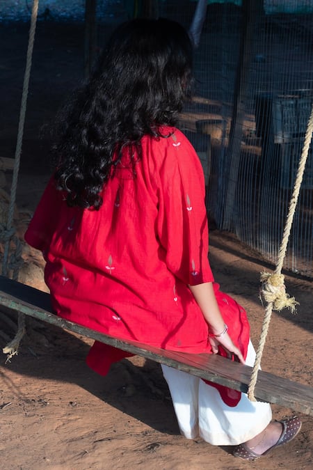 Shop_Label Earthen_Red Jacquard, Cotton Embroidery V-neck Kurta And Pant Set _at_Aza_Fashions