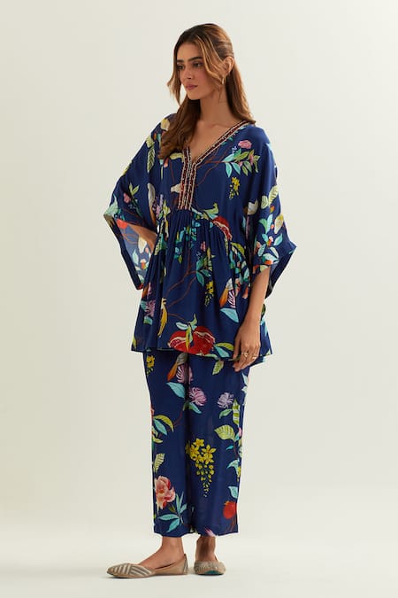 Label Earthen Blue Viscose, Silk Embroidery V-neck Izar Floral Pattern Short Kaftan With Pant at Aza Fashions Label Earthen_Blue Viscose, Silk Embroidery V-neck Izar Floral Pattern Short Kaftan With Pant _at_Aza_Fashions