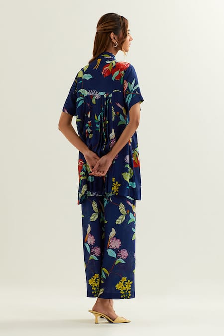 Shop Label Earthen Blue Viscose, Silk Collared Keid Floral Pattern Tunic Pant Co-ord Set at Aza Fashions Shop_Label Earthen_Blue Viscose, Silk Collared Keid Floral Pattern Tunic Pant Co-ord Set _at_Aza_Fashions