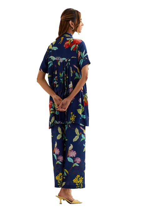 Label Earthen Blue Viscose, Silk Collared Keid Floral Pattern Tunic Pant Co-ord Set Online at Aza Fashions Label Earthen_Blue Viscose, Silk Collared Keid Floral Pattern Tunic Pant Co-ord Set _Online_at_Aza_Fashions