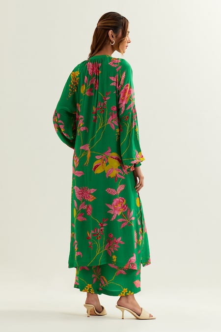 Shop Label Earthen Green Viscose, Crepe, Silk Embroidery Round Imai Floral Pattern Kurta With Pant at Aza Fashions Shop_Label Earthen_Green Viscose, Crepe, Silk Embroidery Round Imai Floral Pattern Kurta With Pant _at_Aza_Fashions