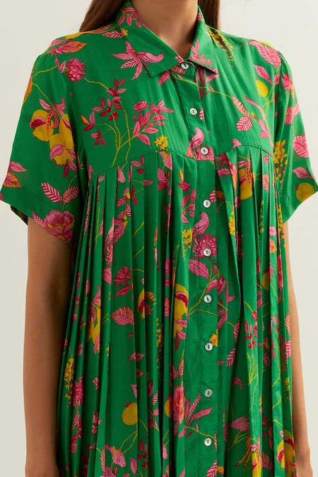 Shop Label Earthen Green Viscose, Silk Embroidery Rene Floral Pattern Pleated Tunic With Pant Shop_Label Earthen_Green Viscose, Silk Embroidery Rene Floral Pattern Pleated Tunic With Pant