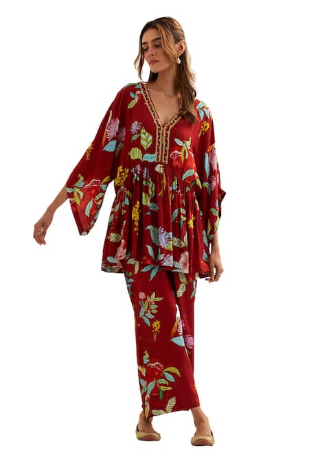 Label Earthen Red Viscose, Silk Embroidery V-neck Botanic Blossom Print Kaftan And Flared Pant Online at Aza Fashions Label Earthen_Red Viscose, Silk Embroidery V-neck Botanic Blossom Print Kaftan And Flared Pant _Online_at_Aza_Fashions
