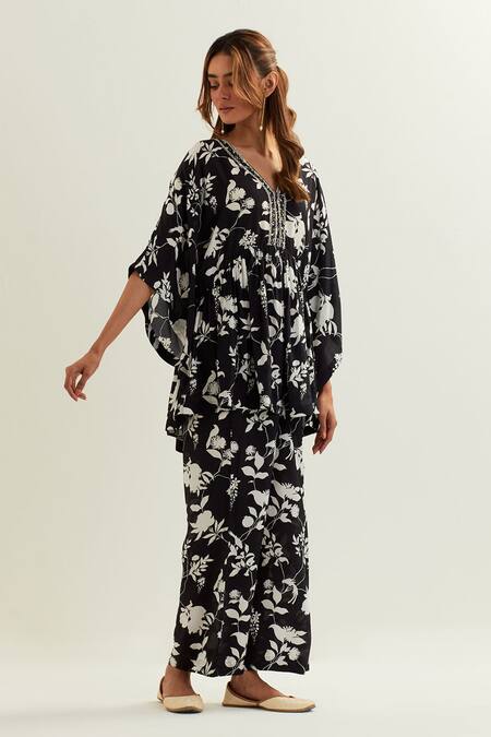 Label Earthen Black Viscose, Silk Embroidery Bibha Musk Bloom Print Kaftan With Flared Pant at Aza Fashions Label Earthen_Black Viscose, Silk Embroidery Bibha Musk Bloom Print Kaftan With Flared Pant _at_Aza_Fashions